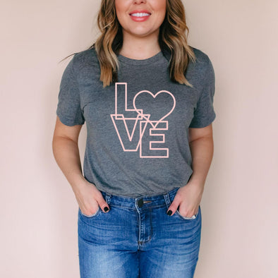 LOVE - TEE